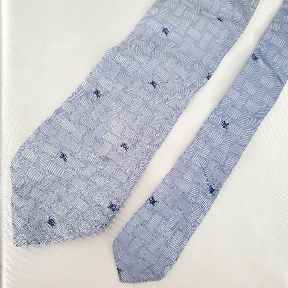 Authentic Burberry’s 100% Silk Tie